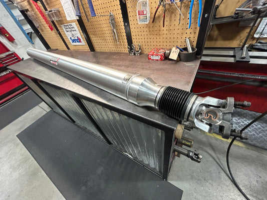 FORD 99-02 SUPERDUTY F250 & F350 ONE PIECE DRIVELINE / DRIVESHAFT CONVERSION (PINION YOKE)